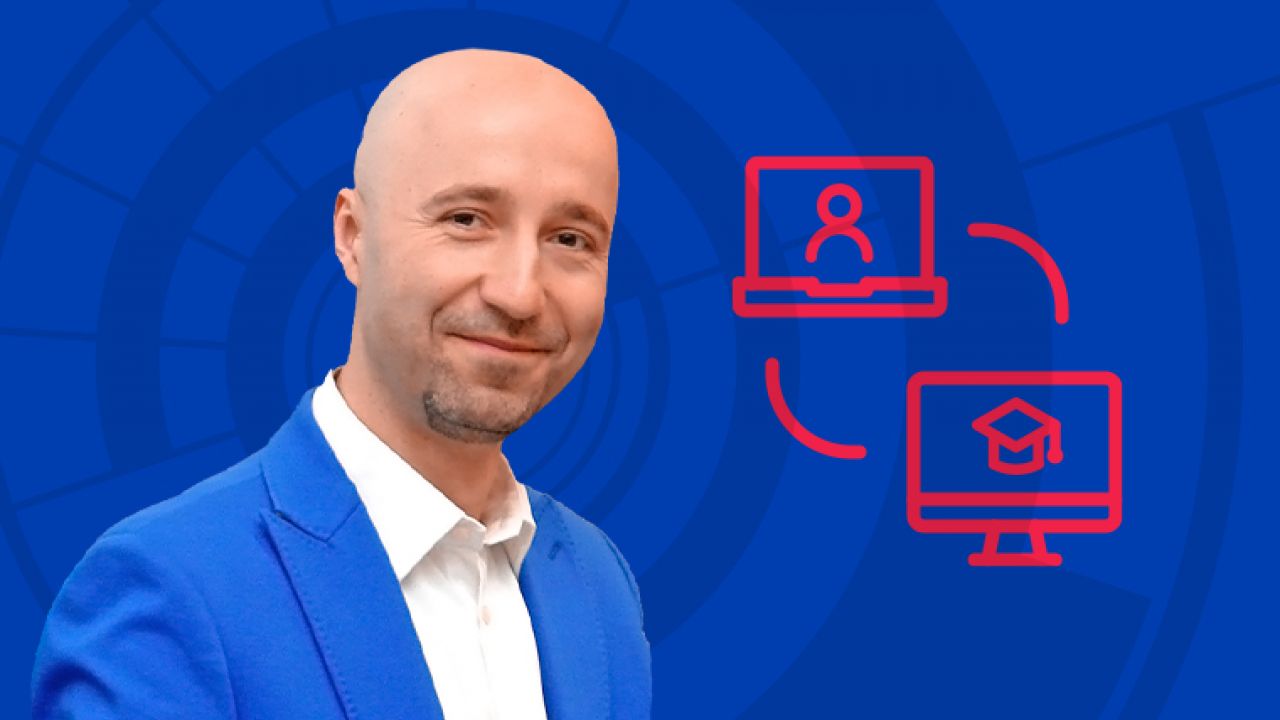Jak UCZYĆ online w szkołach średnich